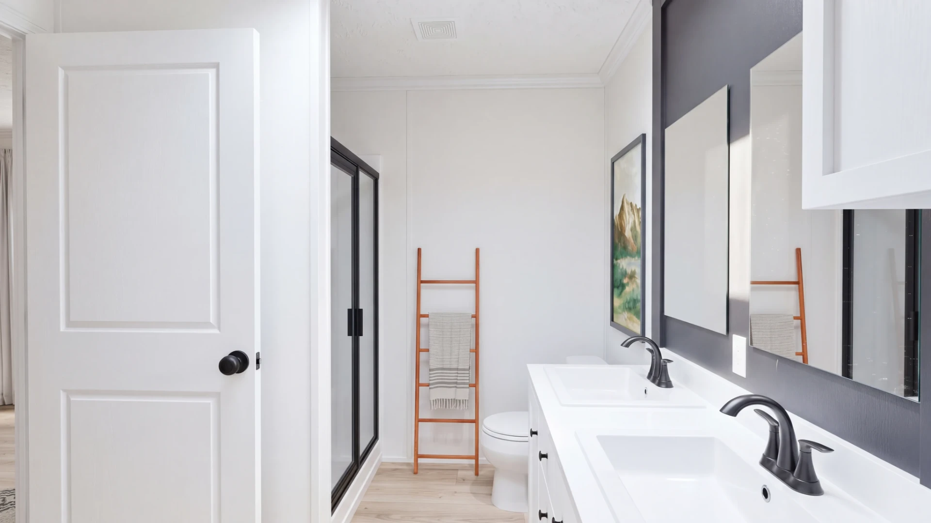 Segunda vista del baño principal de Emilia 16x76