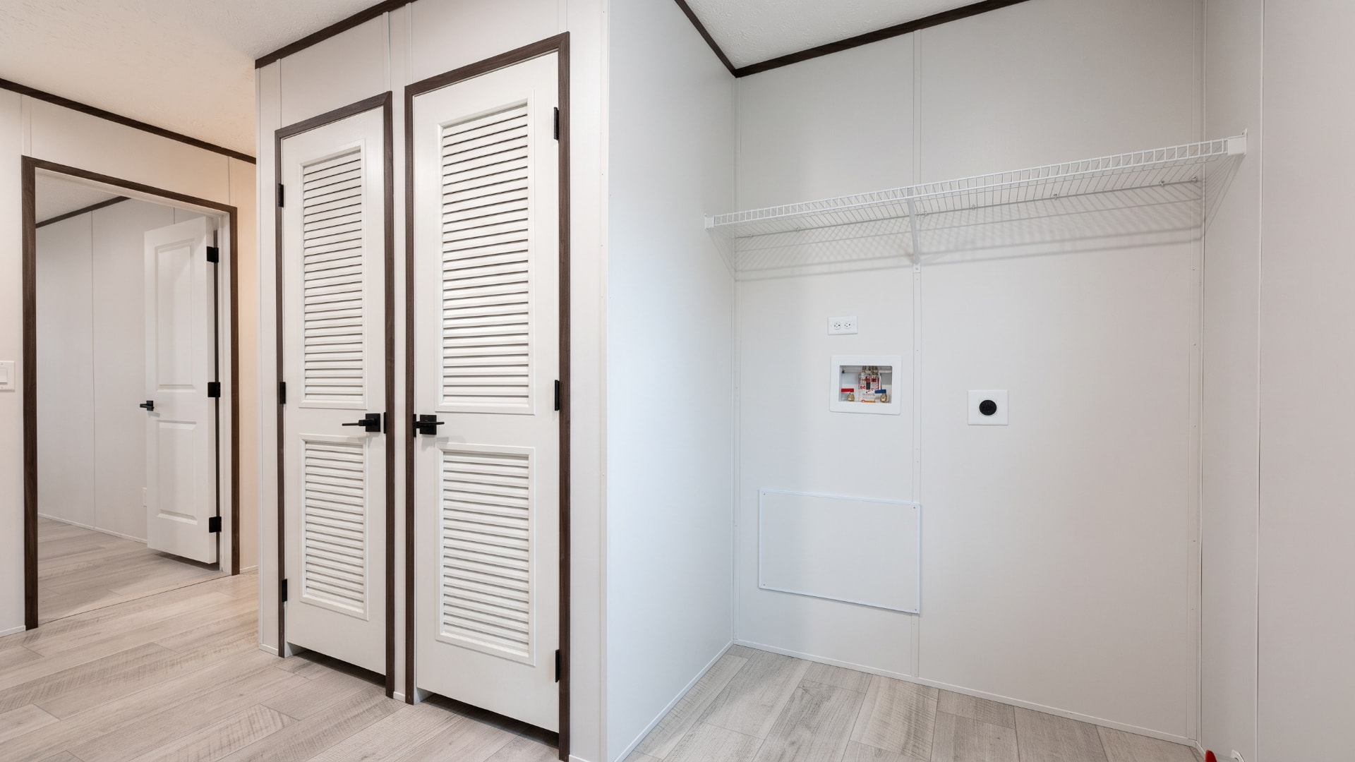 Cuarto de lavado de la casa móvil Beatriz 32x60