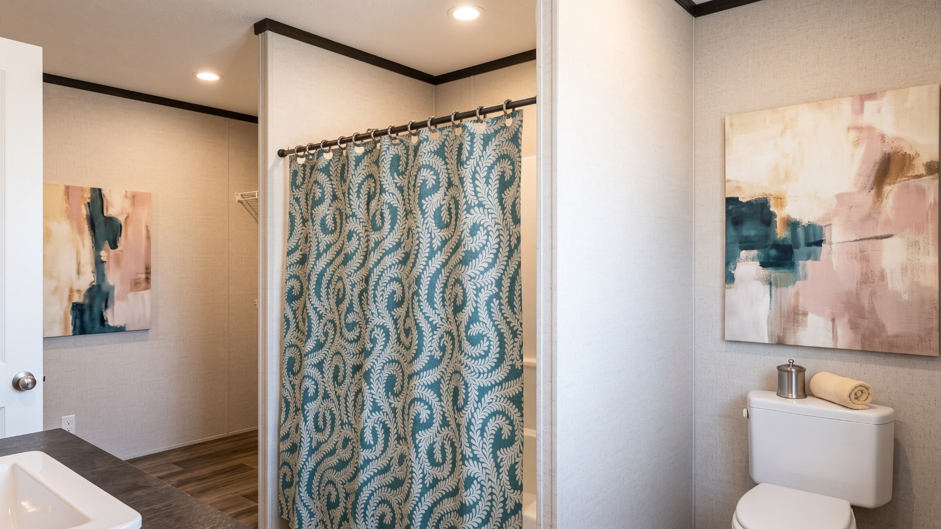 Segunda vista del baño principal de Alicia 16x76